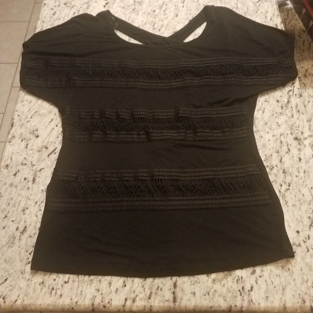 bebe keyhole shirt